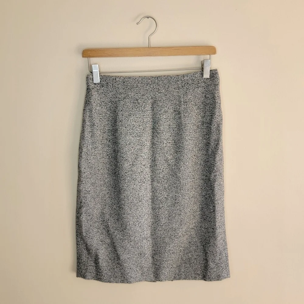 Ann Taylor | Gray Marled Pencil Skirt Size 6